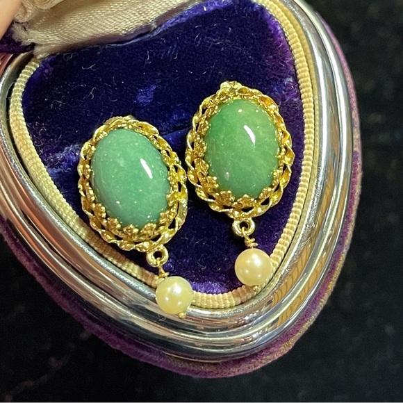 ✨Elegant 14k Solid Gold Jadeite Earrings with Seed Pearls - Picture 1 of 3